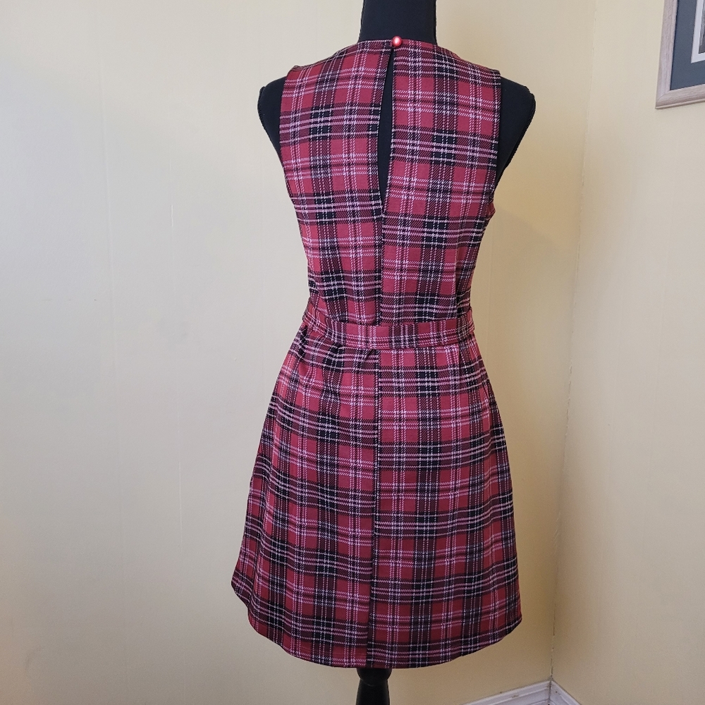 Derek Heart Red Plaid Medium Mini Jumper - Picture 2 of 7
